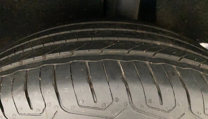 2017 Maruti Baleno ZETA PETROL 1.2, Petrol, Manual, 58,622 km, Left Rear Tyre Tread
