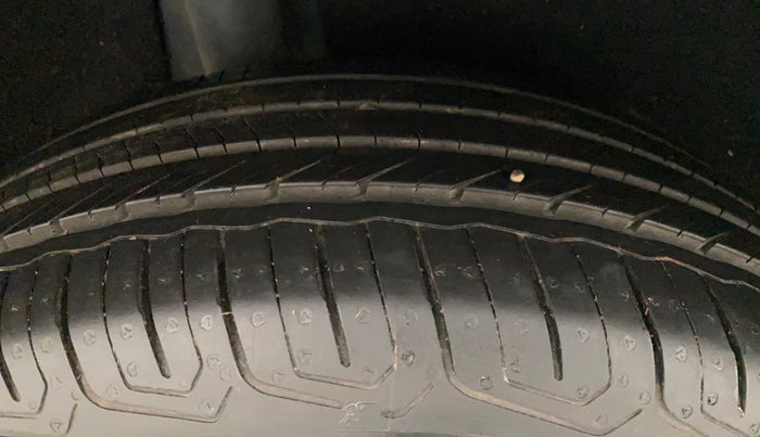 2017 Maruti Baleno ZETA PETROL 1.2, Petrol, Manual, 58,622 km, Right Rear Tyre Tread