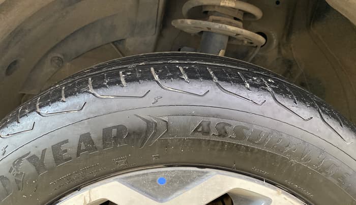 2023 Maruti FRONX ALPHA 1.0L TURBO 6 AT, Petrol, Automatic, 31,336 km, Left Front Tyre Tread