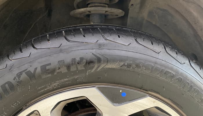 2023 Maruti FRONX ALPHA 1.0L TURBO 6 AT, Petrol, Automatic, 31,336 km, Right Front Tyre Tread