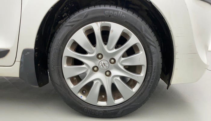 2017 Maruti Baleno ALPHA CVT PETROL 1.2, Petrol, Automatic, 75,966 km, Right Front Wheel