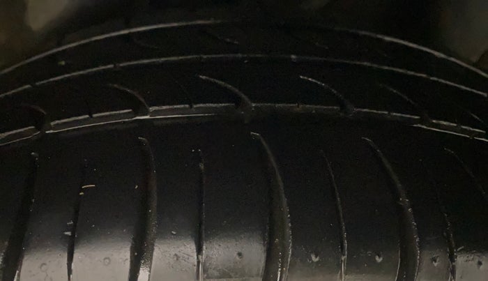 2019 Hyundai Verna 1.6 VTVT SX, Petrol, Manual, 84,490 km, Left Rear Tyre Tread