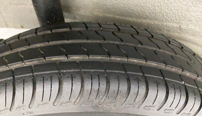 2023 Maruti S PRESSO VXI, Petrol, Manual, 247 km, Right Rear Tyre Tread