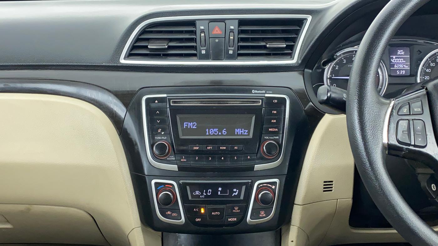 2014 Maruti Ciaz ZXI, Petrol, Manual, 60,364 km, Air Conditioner