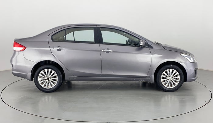 2014 Maruti Ciaz ZXI, Petrol, Manual, 60,364 km, Right Side View