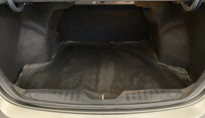 2018 Maruti Ciaz ALPHA 1.5 SHVS PETROL, Petrol, Manual, 64,532 km, Boot Inside