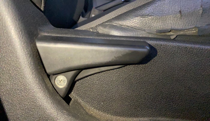 2019 Tata Tiago XM PETROL, Petrol, Manual, 77,187 km, Driver Side Adjustment Panel