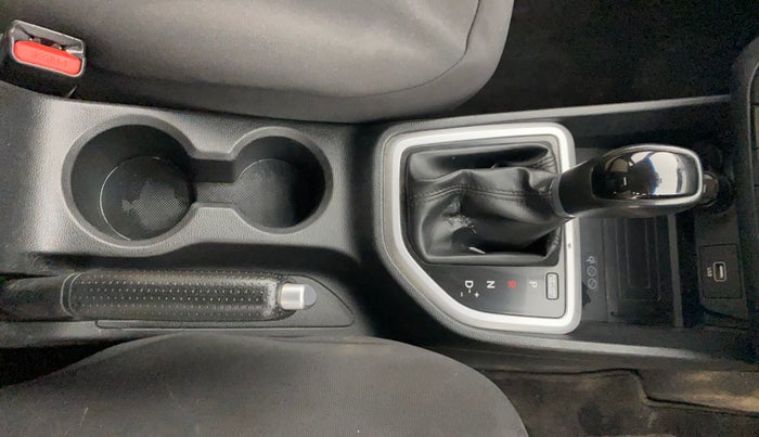 2019 Hyundai Creta SX AT 1.6 PETROL, Petrol, Automatic, 1,39,342 km, Gear Lever