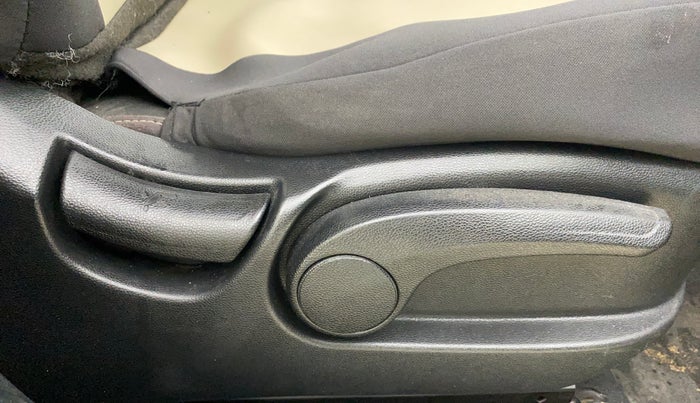 2019 Hyundai Creta SX AT 1.6 PETROL, Petrol, Automatic, 1,39,342 km, Driver Side Adjustment Panel