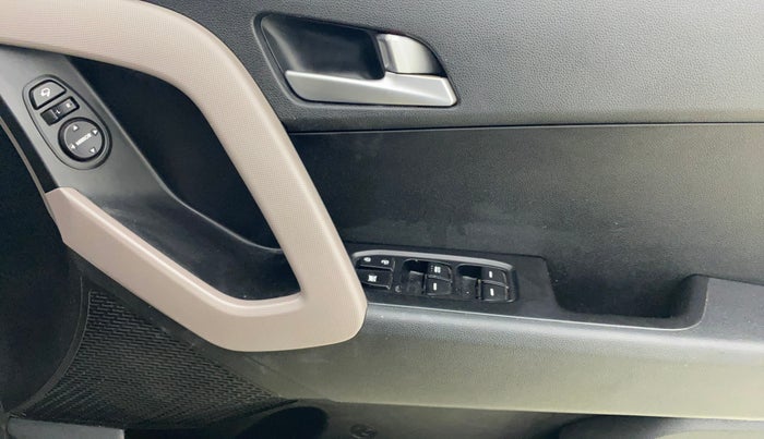 2019 Hyundai Creta SX AT 1.6 PETROL, Petrol, Automatic, 1,39,342 km, Driver Side Door Panels Control