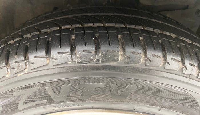 2020 Honda Jazz 1.2 V AT, Petrol, Automatic, 11,443 km, Right Front Tyre Tread
