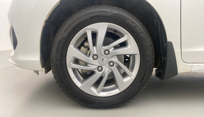 2020 Honda Jazz 1.2 V AT, Petrol, Automatic, 11,443 km, Left Front Wheel