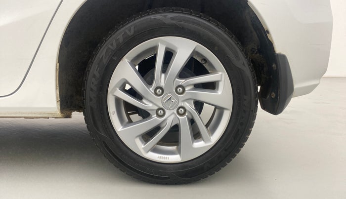 2020 Honda Jazz 1.2 V AT, Petrol, Automatic, 11,443 km, Left Rear Wheel