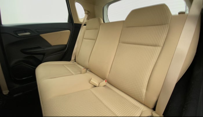 2020 Honda Jazz 1.2 V AT, Petrol, Automatic, 11,443 km, Right Side Rear Door Cabin