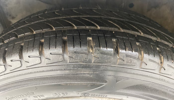 2020 Honda Jazz 1.2 V AT, Petrol, Automatic, 11,443 km, Left Front Tyre Tread