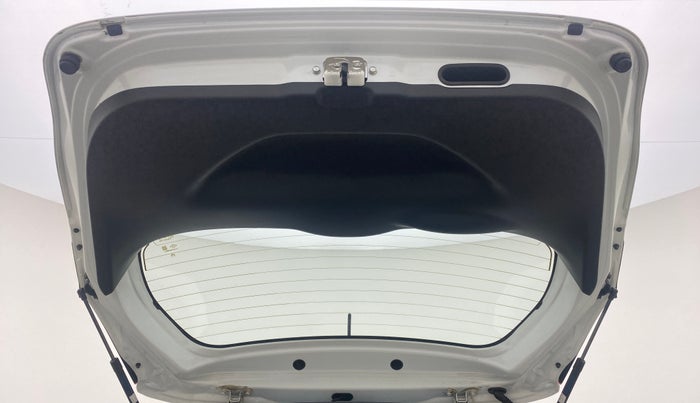 2020 Honda Jazz 1.2 V AT, Petrol, Automatic, 11,443 km, Boot Door Open