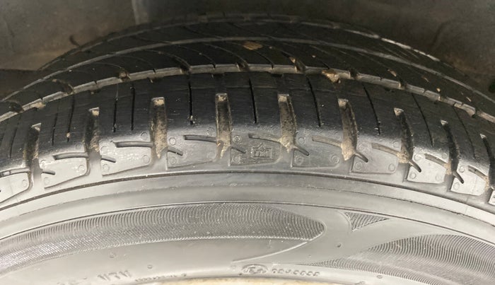 2020 Honda Jazz 1.2 V AT, Petrol, Automatic, 11,443 km, Right Rear Tyre Tread