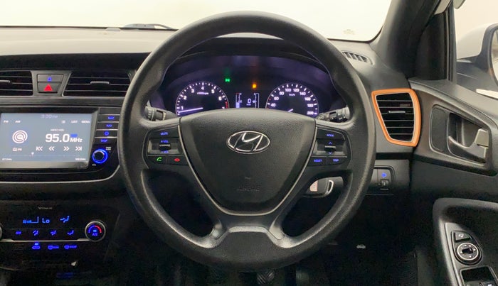 2017 Hyundai Elite i20 ASTA 1.2 DUAL TONE, Petrol, Manual, 82,676 km, Steering Wheel Close Up