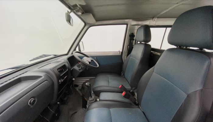 2015 Maruti OMNI E 8 STR, Petrol, Manual, 13,883 km, Right Side Front Door Cabin