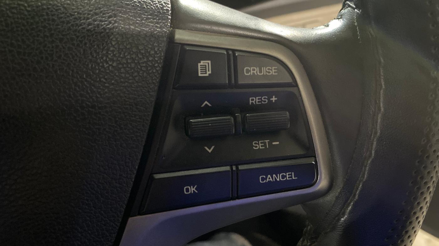 2018 Hyundai Verna 1.6 VTVT SX O, Petrol, Manual, 36,408 km, Adaptive Cruise Control