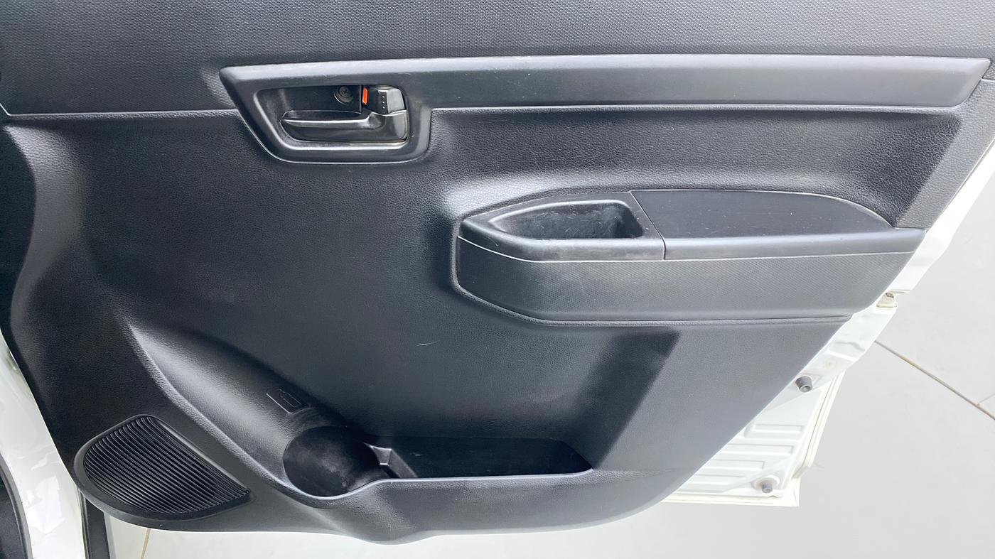 2020 Maruti S PRESSO VXI PLUS, Petrol, Manual, 57,927 km, Driver Side Door Panels Control