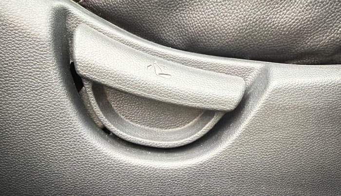 2017 Hyundai Grand i10 MAGNA AT 1.2 KAPPA VTVT, Petrol, Automatic, 21,008 km, Driver Side Adjustment Panel