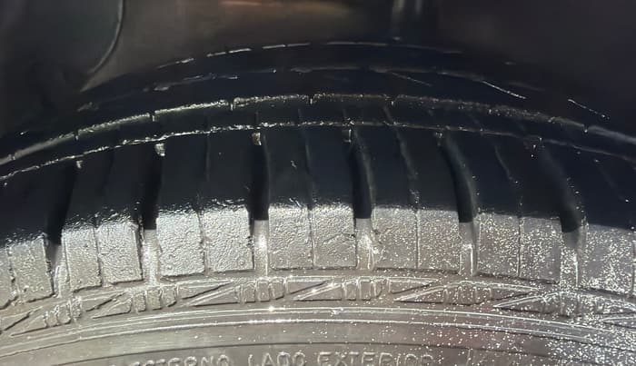 2017 Hyundai Grand i10 MAGNA AT 1.2 KAPPA VTVT, Petrol, Automatic, 21,008 km, Left Front Tyre Tread