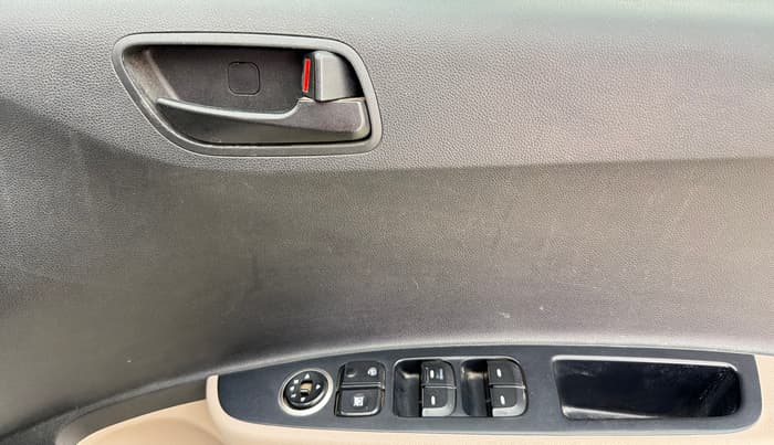 2017 Hyundai Grand i10 MAGNA AT 1.2 KAPPA VTVT, Petrol, Automatic, 21,008 km, Driver Side Door Panels Control