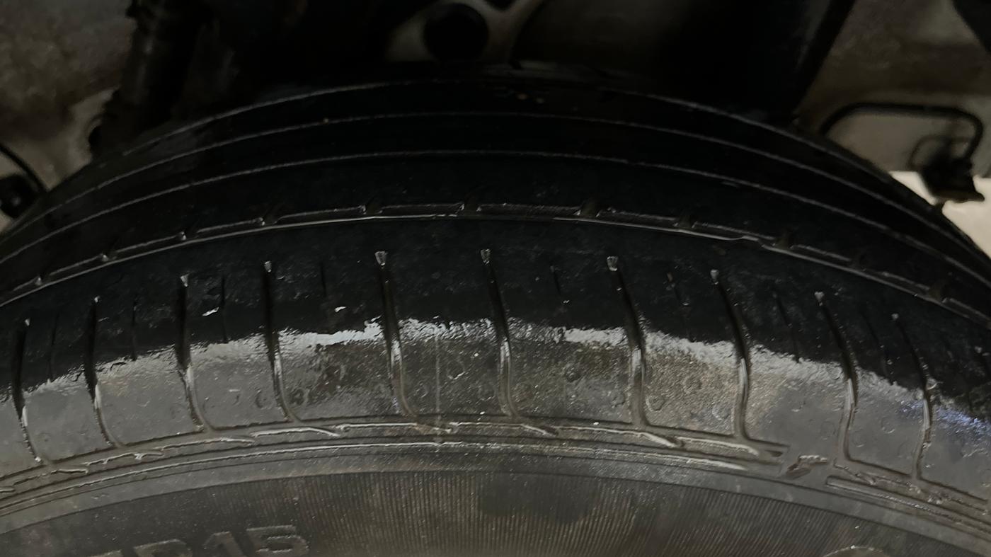 2022 Hyundai VENUE S(O) 1.2, Petrol, Manual, 39,698 km, Left Rear Tyre Tread