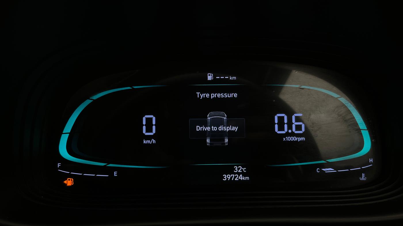 2022 Hyundai VENUE S(O) 1.2, Petrol, Manual, 39,698 km, Odometer Image