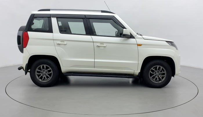 2019 Mahindra TUV300 T10, Diesel, Manual, 91,237 km, Right Side View