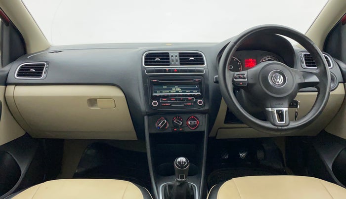 2013 Volkswagen Polo HIGHLINE1.2L PETROL, Petrol, Manual, Dashboard