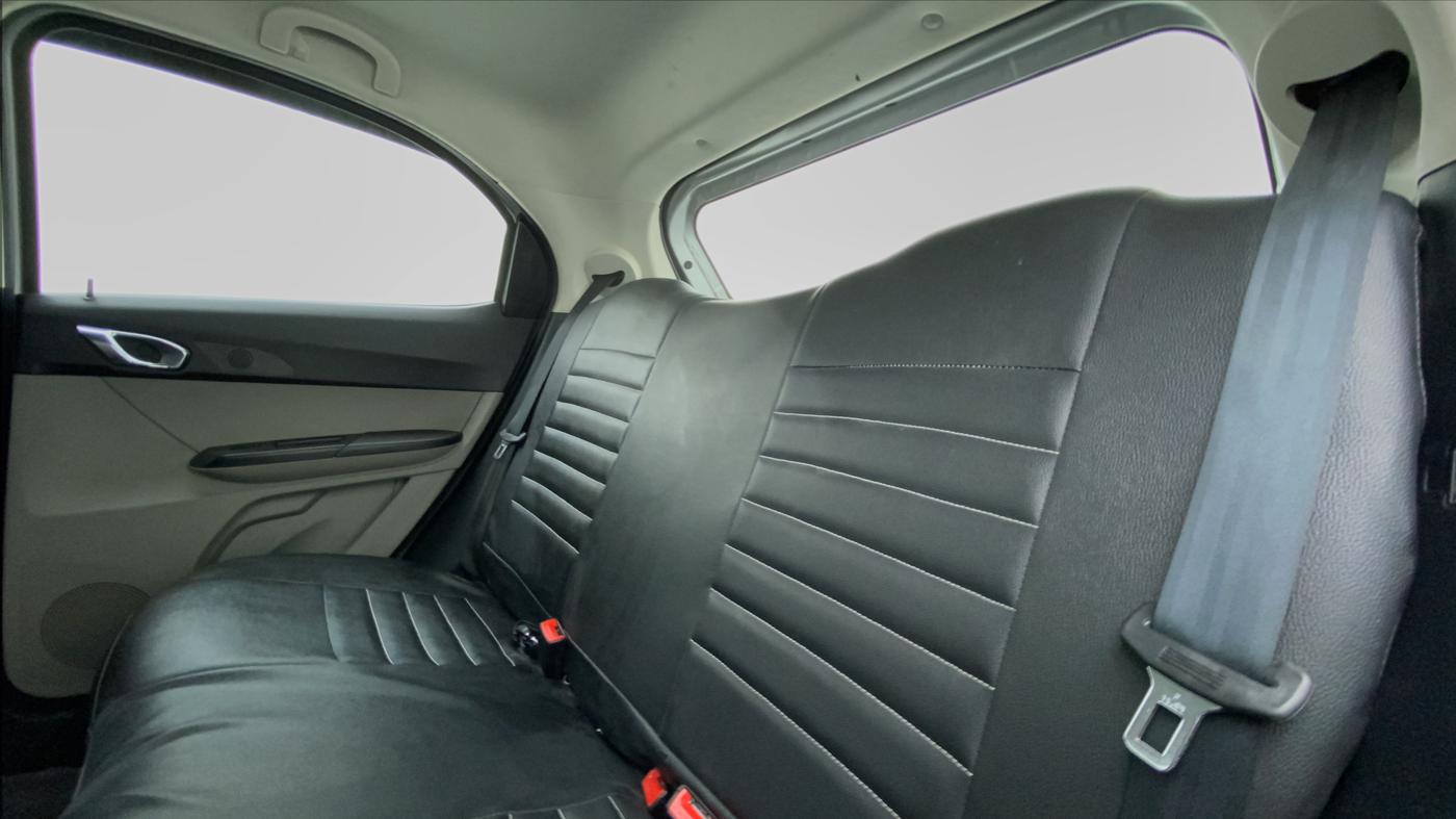2018 Tata Tiago XZ 1.2 REVOTRON, Petrol, Manual, 34,129 km, Right Side Rear Door Cabin