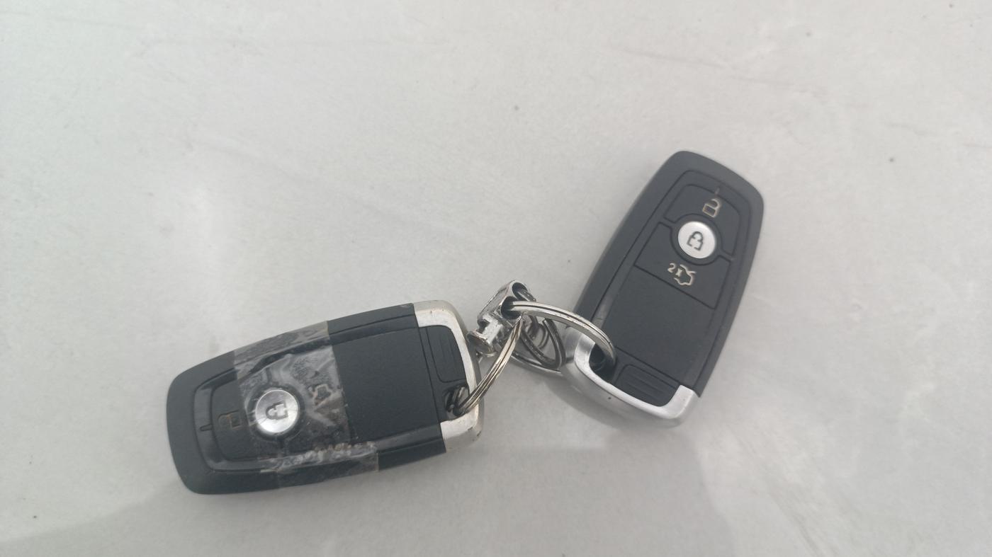 2019 Ford Figo Aspire TITANIUM PLUS 1.2 PETROL, Petrol, Manual, 88,875 km, Key Close Up