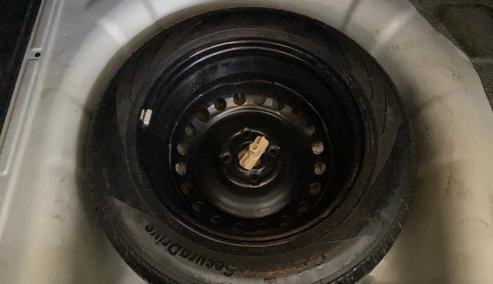 2017 Hyundai Verna 1.6 VTVT SX, Petrol, Manual, 51,658 km, Spare Tyre