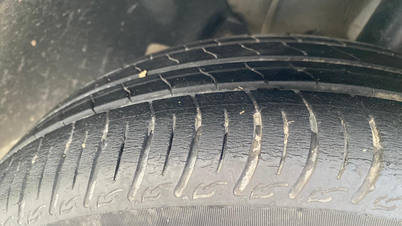2023 Tata TIGOR XM PETROL, Petrol, Manual, 22,720 km, Right Front Tyre Tread