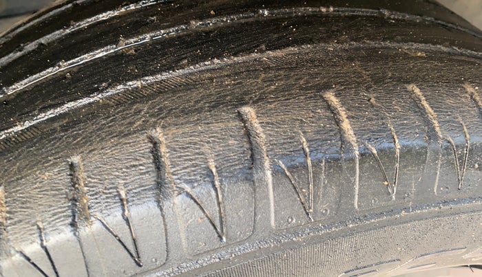 2020 Maruti Vitara Brezza ZXI, Petrol, Manual, 71,046 km, Left Front Tyre Tread