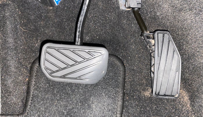 2018 Maruti Baleno ALPHA CVT PETROL 1.2, Petrol, Automatic, 98,879 km, Pedals