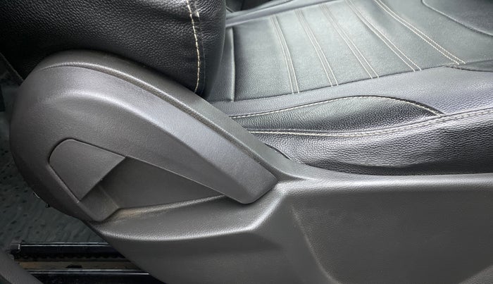 2018 Ford FREESTYLE TREND 1.5 DIESEL, Diesel, Manual, 65,887 km, Driver Side Adjustment Panel