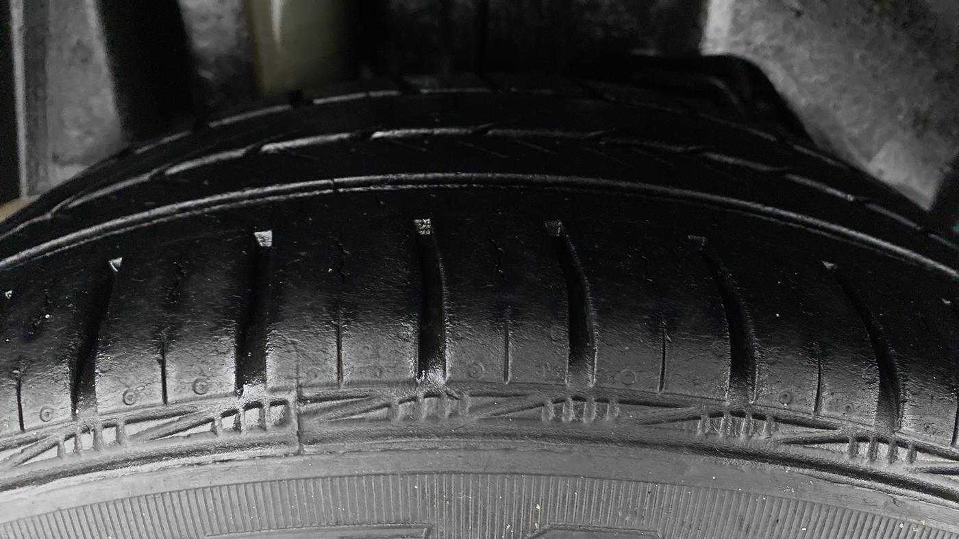 2018 Ford FREESTYLE TREND 1.5 DIESEL, Diesel, Manual, 65,887 km, Right Rear Tyre Tread