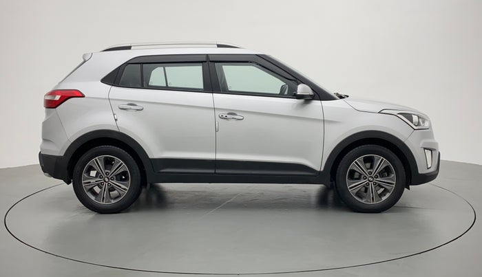 2016 Hyundai Creta 1.6 SX (O) CRDI, Diesel, Manual, 53,957 km, Right Side