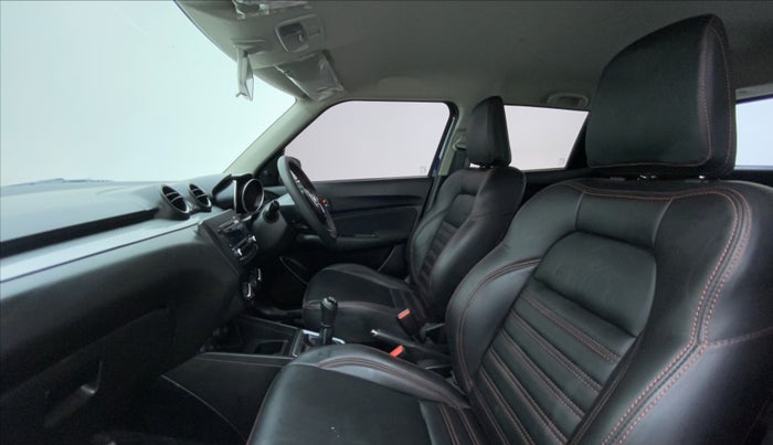 2020 Maruti Swift VXI, Petrol, Manual, 24,522 km, Right Side Front Door Cabin