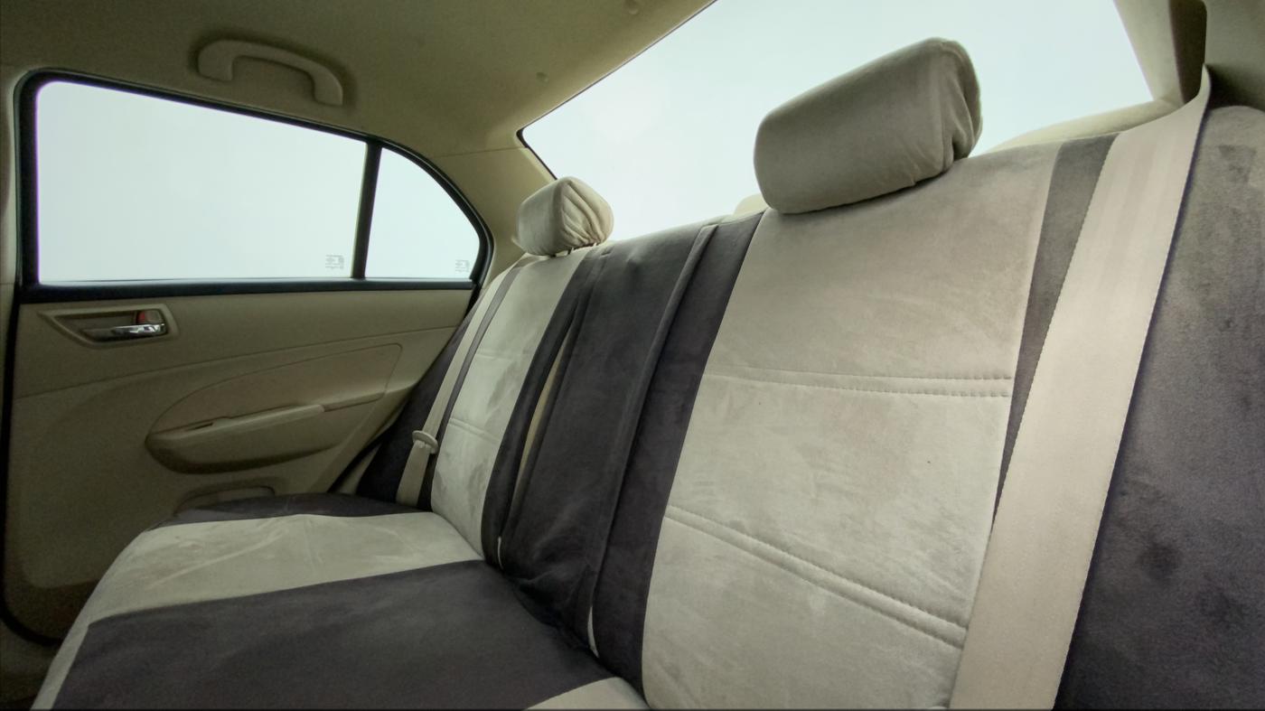 2015 Maruti Swift Dzire VXI, CNG, Manual, 1,18,645 km, Right Side Rear Door Cabin