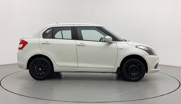 2015 Maruti Swift Dzire VXI, CNG, Manual, 1,18,645 km, Right Side View