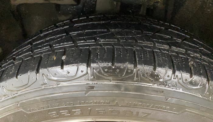 2018 Jeep Compass LIMITED (O) 1.4 PETROL AT, Petrol, Automatic, 37,835 km, Left Front Tyre Tread