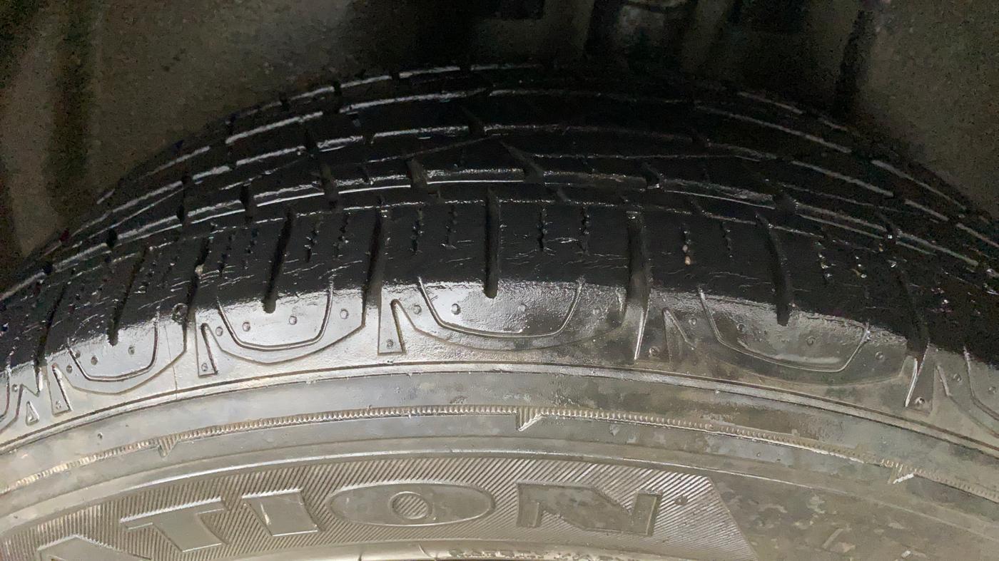 2018 Jeep Compass LIMITED (O) 1.4 PETROL AT, Petrol, Automatic, 37,835 km, Left Rear Tyre Tread