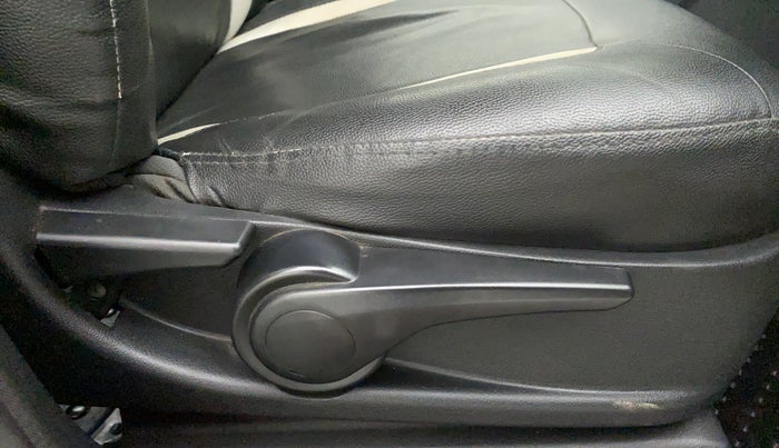 2017 Tata TIGOR XZ (O) PETROL, Petrol, Manual, 78,709 km, Driver Side Adjustment Panel