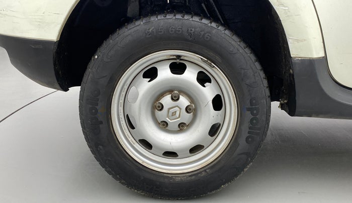 2015 Renault Duster 85 PS RXE DIESEL, Diesel, Manual, 90,602 km, Right Rear Wheel