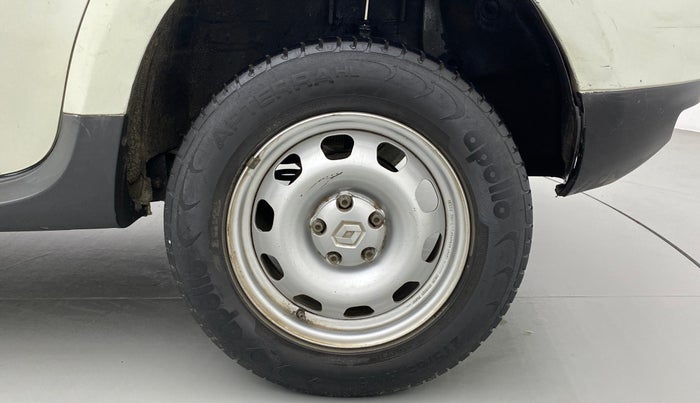 2015 Renault Duster 85 PS RXE DIESEL, Diesel, Manual, 90,602 km, Left Rear Wheel