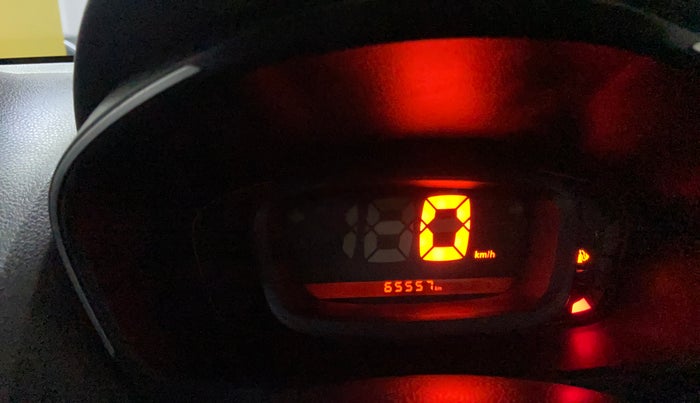 2018 Renault Kwid RXT 1.0 (O), Petrol, Manual, 65,540 km, Odometer Image